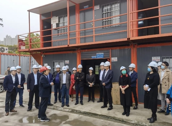 農(nóng)工黨常州市委現(xiàn)場(chǎng)調(diào)研中心血庫新建項(xiàng)目